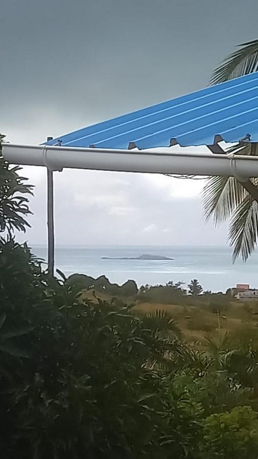Sur La Route Des Tortues Hotel La Ferme Exterior photo
